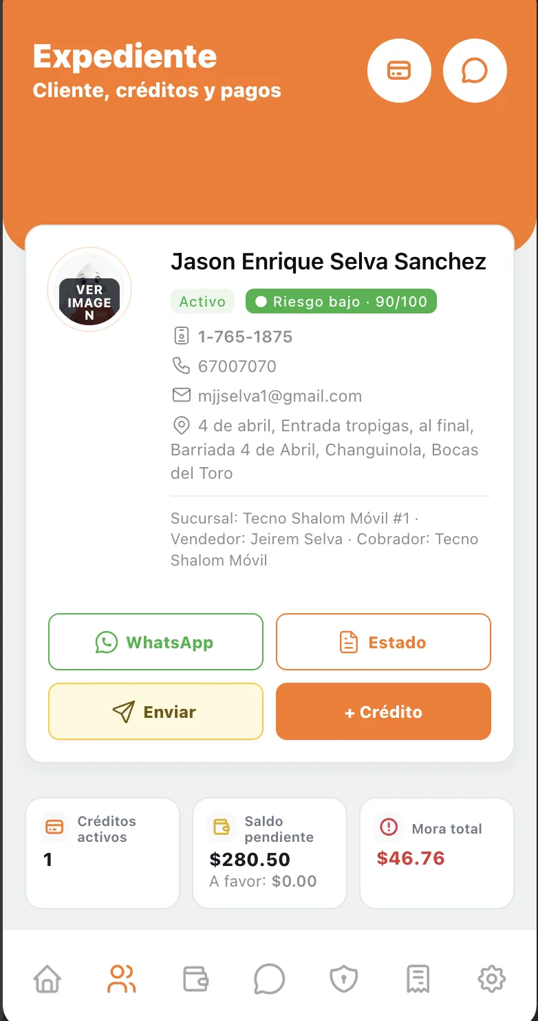 Expediente de cliente con créditos y pagos